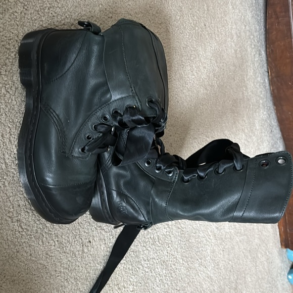 Dr Martins Boots Fold Over Ribbon Laces Brown Womens 7 - Picture 4 of 5